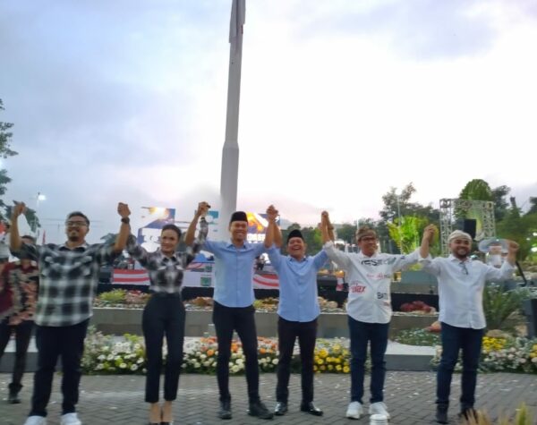 Tiga Paslon Pilwali Kota Batu Ucap Ikrar Pilkada Damai