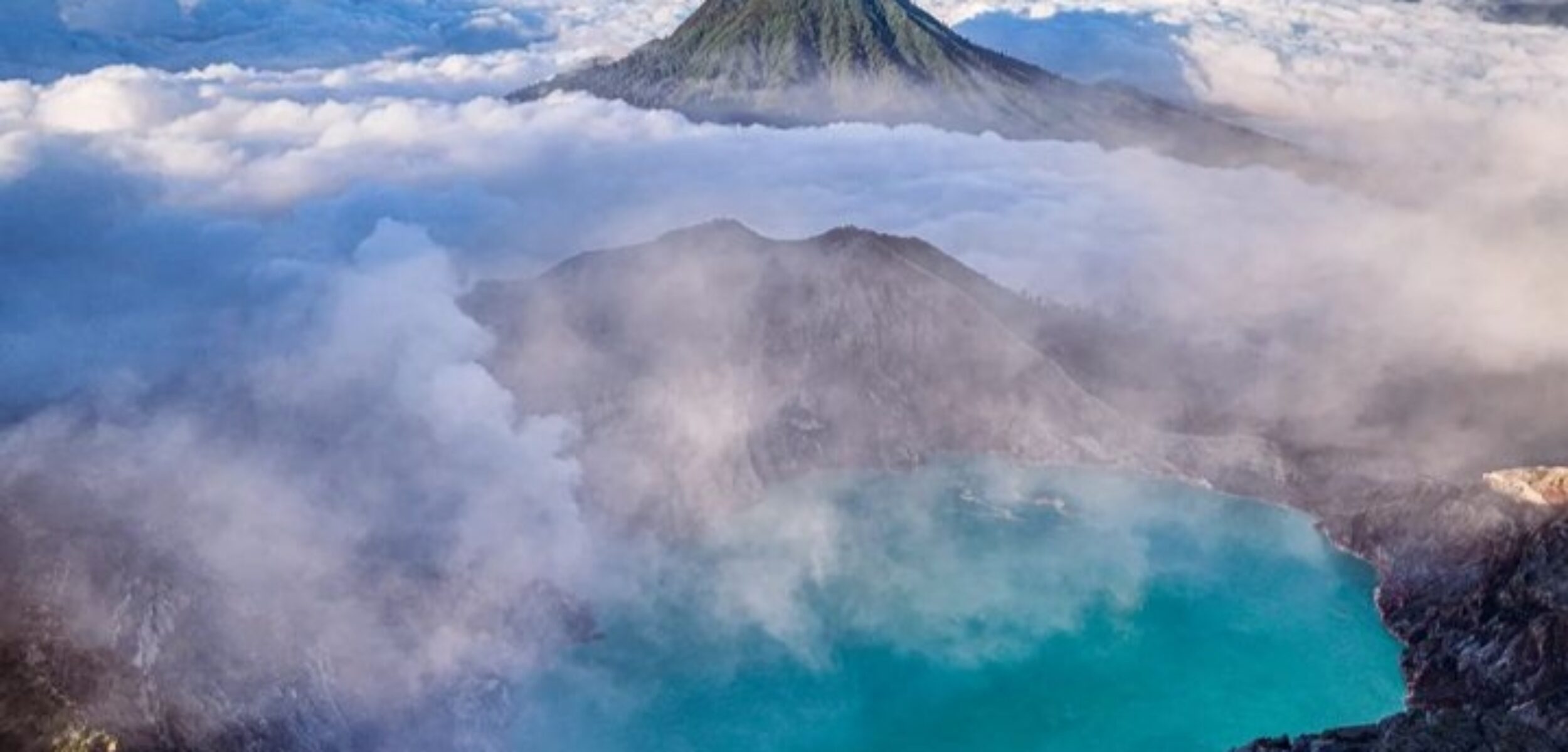 Kawah Ijen/(instagram/@hajar_prasetyo)