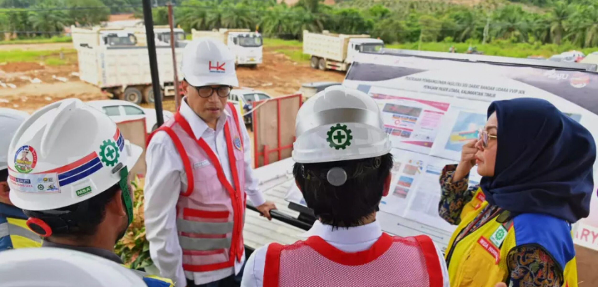 Tinjau Pembangunan Bandara IKN, Menhub Budi: Progres Capai 74,79 Persen