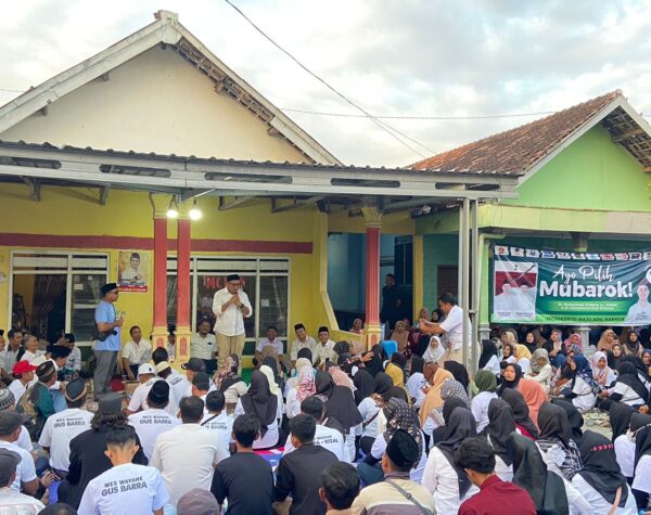 Tegur Sapa Warga Kemlagi, Cawabup Mojokerto Rizal Kenalkan Program Unggulan