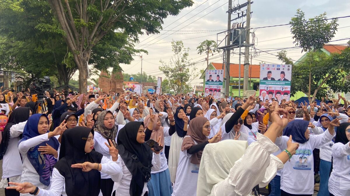 1F6DC570 6BED 480E 87D8 304C34D03E2E