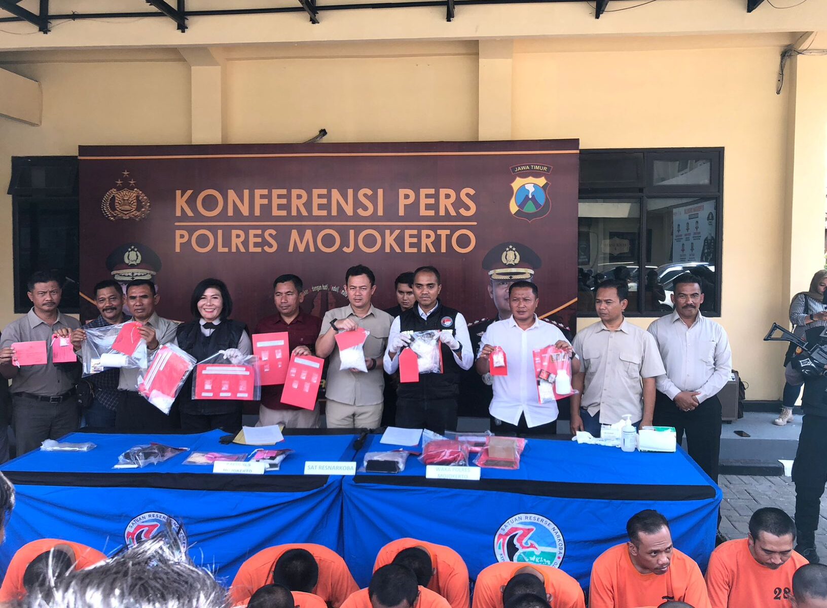 Polres Mojokerto Amankan 61,87 gram Sabu-Sabu dan 3.115 butir Pil Koplo dari 20 Tersangka
