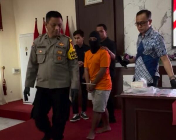 Terlibat Tawuran, Satreskrim Polres Mojokerto Kota Bekuk 4 Anggota Gangster