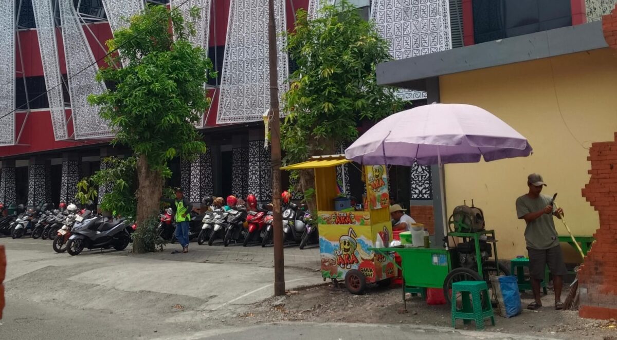 Kondisi Tempat Parkir MPP pada Rabu (23/10/2024) siang ini, (Firda / Riris, Kabarterdepan.com)