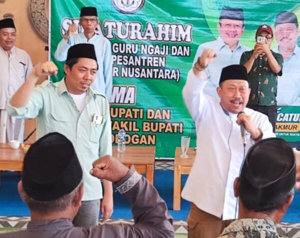 Catur Sugeng Susanto Janji Sejahterakan Guru Ngaji dan Petani di Grobogan