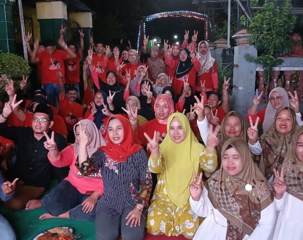 Sambutan Hangat Warga Kemasan Kota Mojokerto di Kampanye Ning Ita