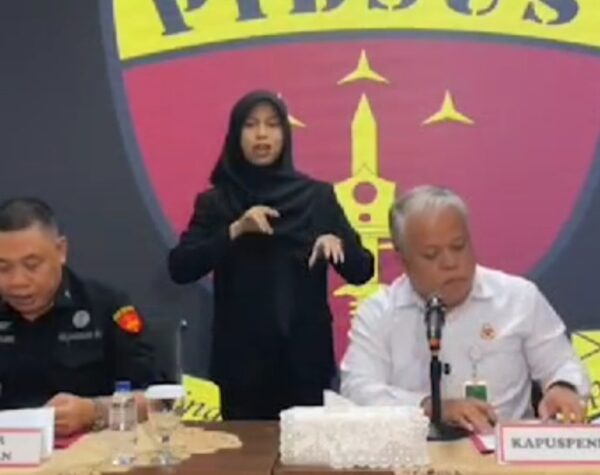 Ditetapkan sebagai Tersangka Korupsi Impor Gula, Tom Lembong Langsung Ditahan Kejagung