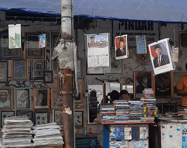 Foto Prabowo-Gibran Hiasi Pojok Jalan Niaga Kota Mojokerto