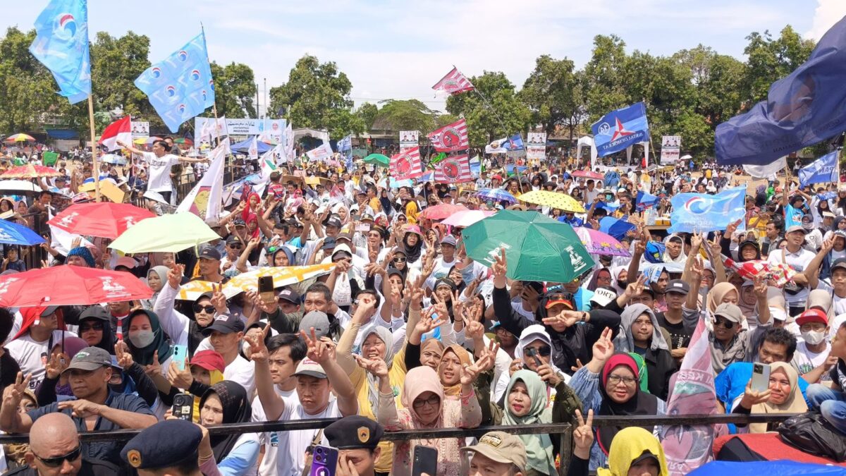 1386CF5D 74DC 4AA9 A5F3 B06F759E4F9A