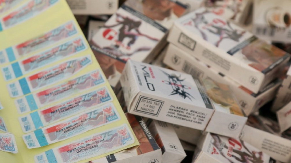 Contoh rokok ilegal yang sedang beredar di Republik Indonesia. (@beacukaiRI / Kabarterdepan.com)