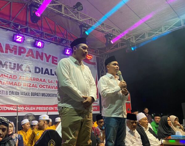 Ribuan Masyarakat Bangsal Selawat Bareng Mubarok, Siap Menangkan Gus Barra-Rizal di Pilbup Mojokerto