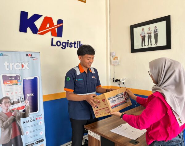 Dukung Pariwisata, KAI Logistik Operasikan Service Point KALOG Express di Ungaran