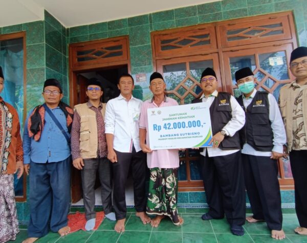 Ahli Waris Marbot Masjid di Banyuwangi Peroleh JK Rp 42 Juta dari BPJS Ketenagakerjaan