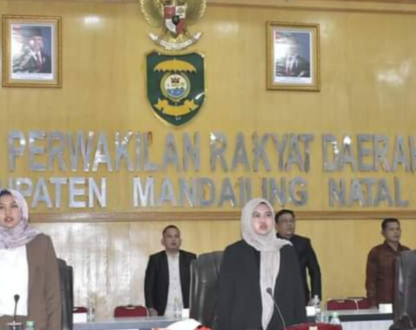 Wabup Madina Sampaikan Nota Jawaban Atas Pandangan Umum Fraksi DPRD