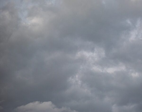 Prakiraan Cuaca Kota Mojokerto: Hari Ini Berawan, Besok (22/3) Petir