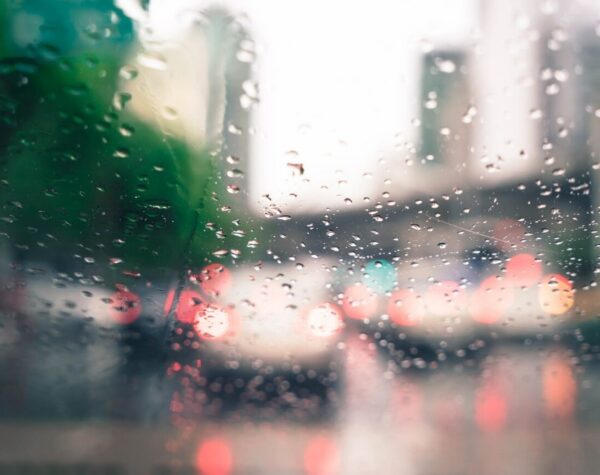 Cek Cuaca Jakarta Besok 4 Desember 2025 hingga Lusa, Awas Hujan Disertai Petir