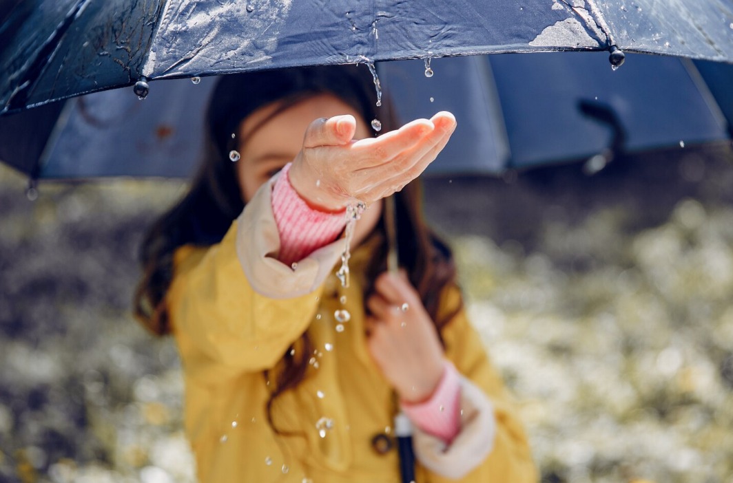 Ilustrasi cuaca hujan. (freepik)