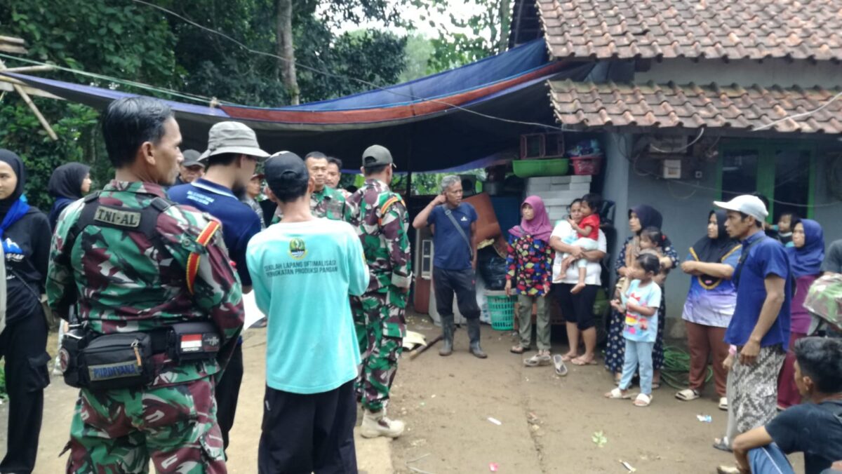 Puslatpurmar 6 Antralina Bangun Posko Tanggap Bencana Alam di Sukabumi