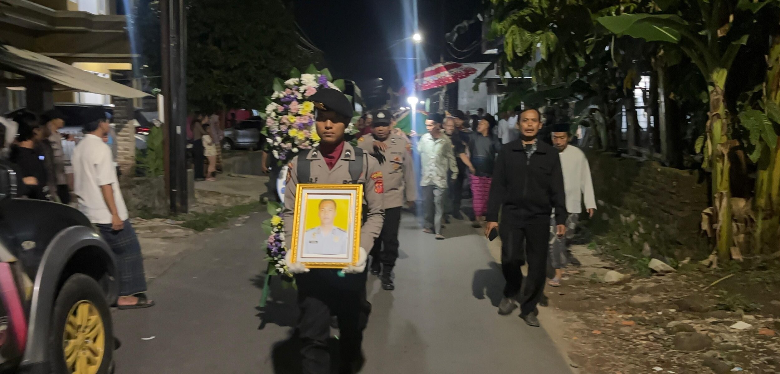 Innalillahi, Bripka Miftahu Rochman Gugur dalam Tugas saat Evakuasi Korban Banjir di Sukabumi