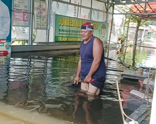 Banjir di Prajuritkulon Kota Mojokerto, Warga Waspadai Ancaman Ular