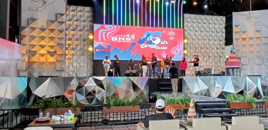 Jalan Sehat Kostum Daur Ulang Meriahkan HUT BNS di Kota Batu