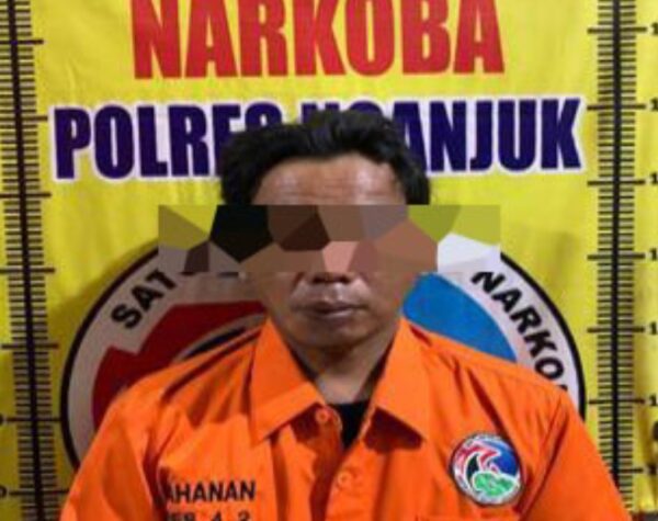 Polres Nganjuk Ungkap Peredaran Pil Dobel L di Payaman, Dua Tersangka Diamankan