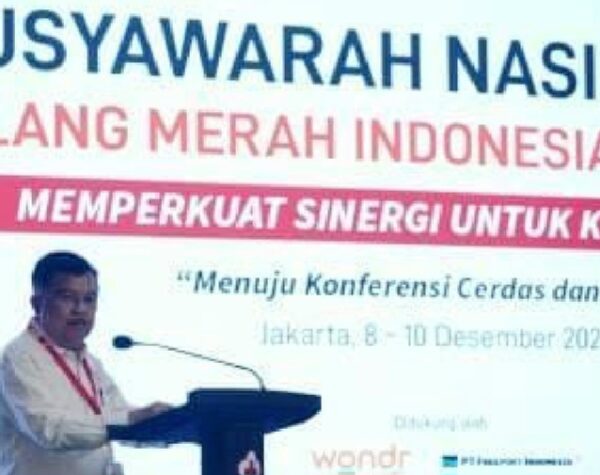 Perebutan Kursi Ketua Umum PMI Jusuf Kalla dan Agung Laksono Gelar Munas Tandingan