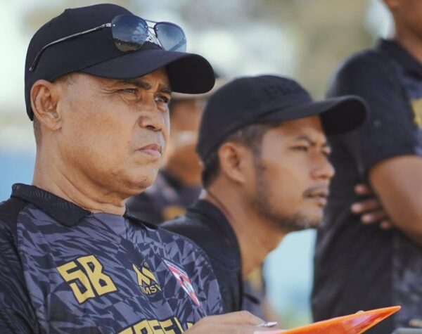 Jasa Besar Legenda Syamsuddin Batolla untuk Sepakbola Banyuwangi