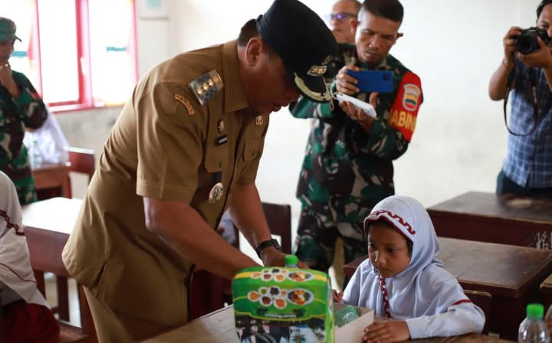 Uji Coba Makan Bergizi, Bupati Madina Sebut Dapat Meningkatkan Kualitas Pendidikan