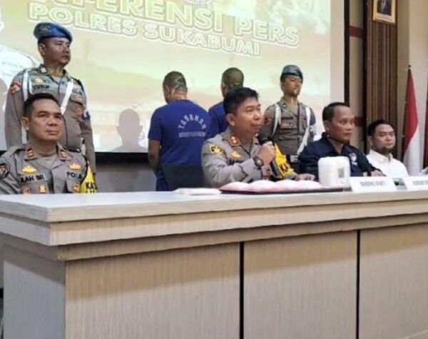Paman dan Keponakan Kompak jadi Pengedar Sabu, Diringkus Polres Sukabumi