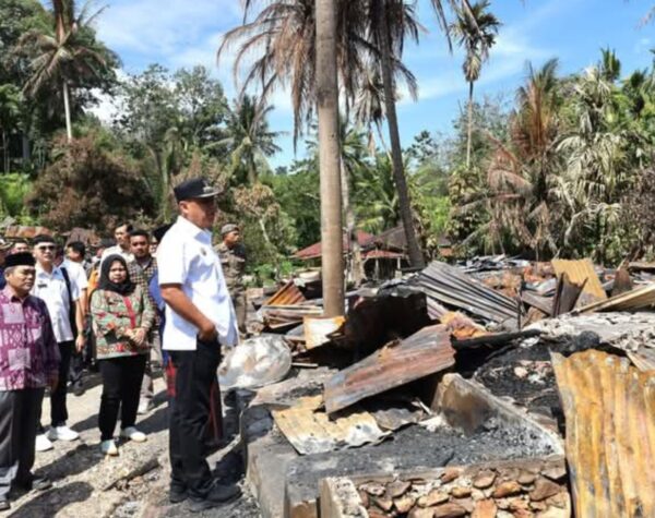Pemkab Madina Siapkan Rp 150 Juta untuk Rekontruksi Bangunan Korban Kebakaran Tambangan Tonga