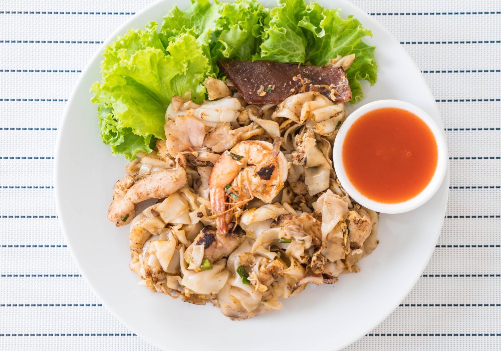 Jelang Akhir Tahun, Daging Ayam Kampung dan Udang Turun Harga di Mojokerto