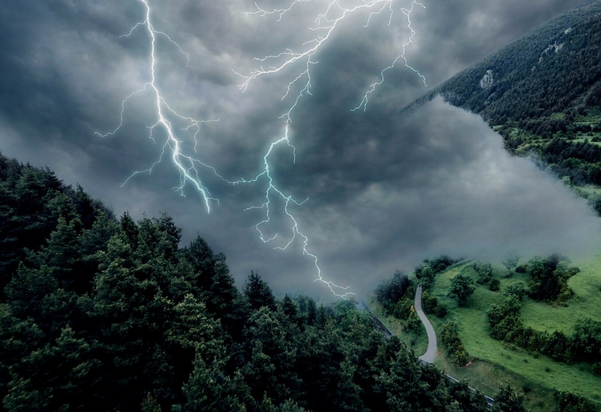 Cuaca Kota Batu Besok 21 Januari, Awas Hujan Petir