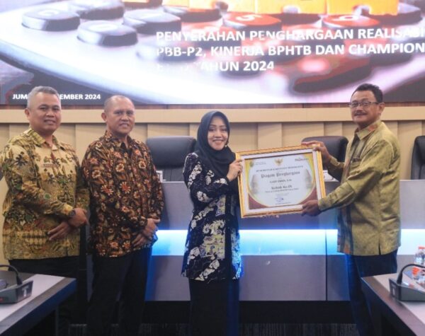 Pemkab Mojokerto Apresiasi Kinerja Optimal 7 Kecamatan dalam Pengelolaan Pajak Daerah