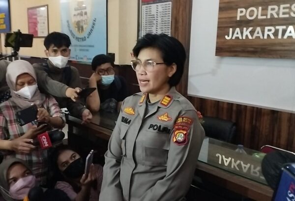 Polisi Sebut Remaja Bunuh Ayah-Neneknya Mengaku Menyesal