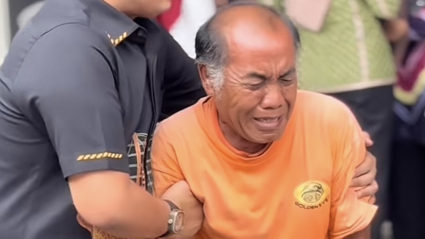 12F87148 A6DB 456D 8682 C1BDD327E6B7