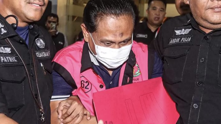 2E31FC88 2F94 47B1 ADD9 3824FF276FFE 1 2E31FC88 2F94 47B1 ADD9 3824FF276FFE