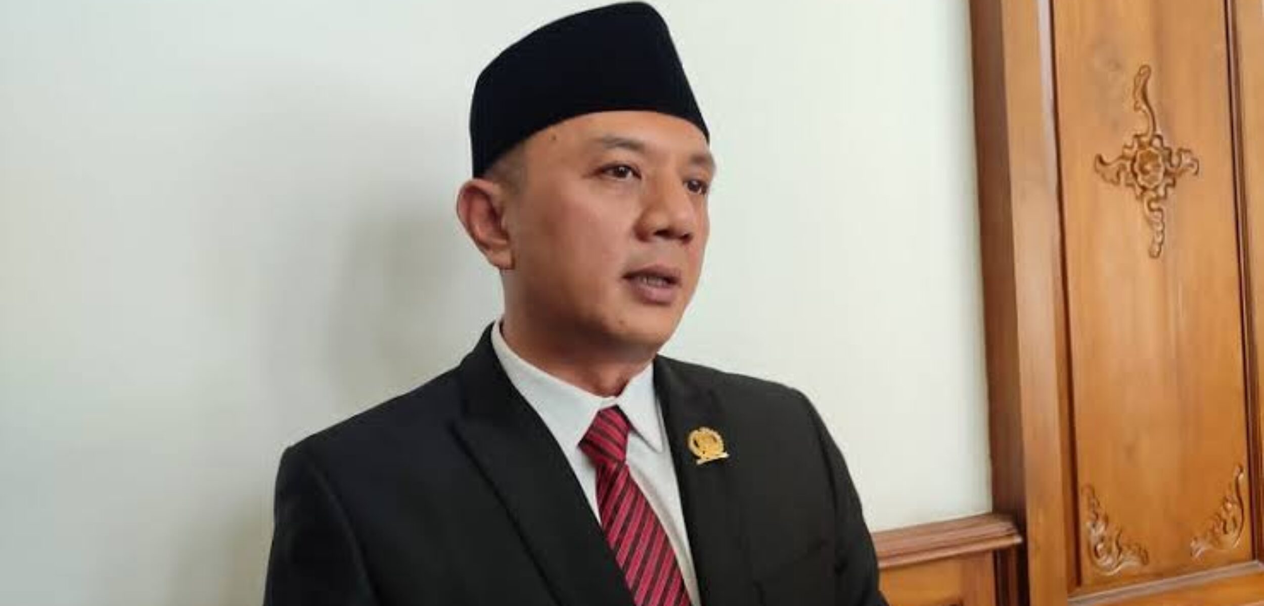 9965BBA6 F877 409B 8CDF 0E6D53E5A6F1