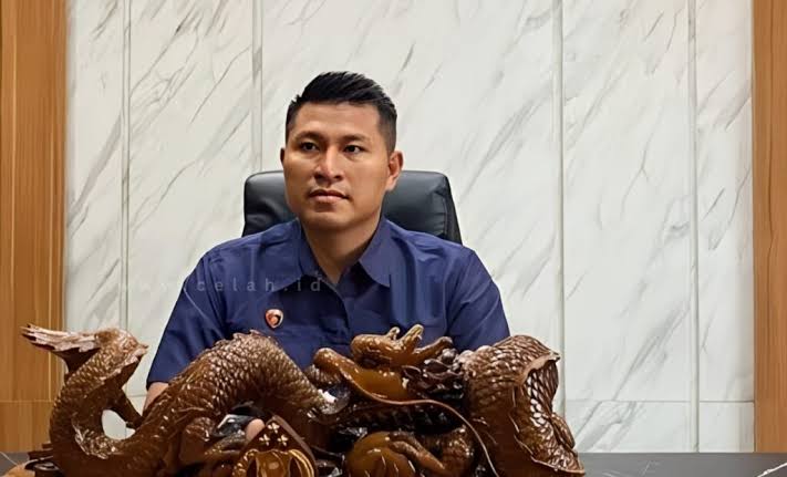 B4BAD65E 8D27 46E1 8896 E256038D1934