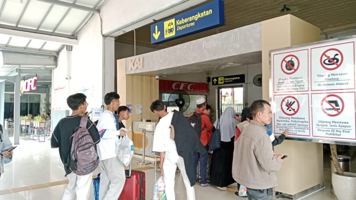 F538583C 9D56 48B4 9D05 3507A9308C4F