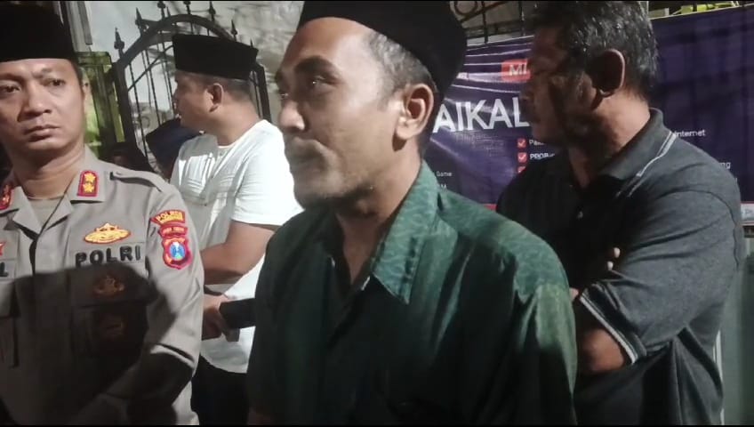 Orang tua AAP, korban tenggelam di pantai Dringi, Yogyakarta, Sabtu (28/1/2025) malam (Redaksi / Kabarterdepan.com) 