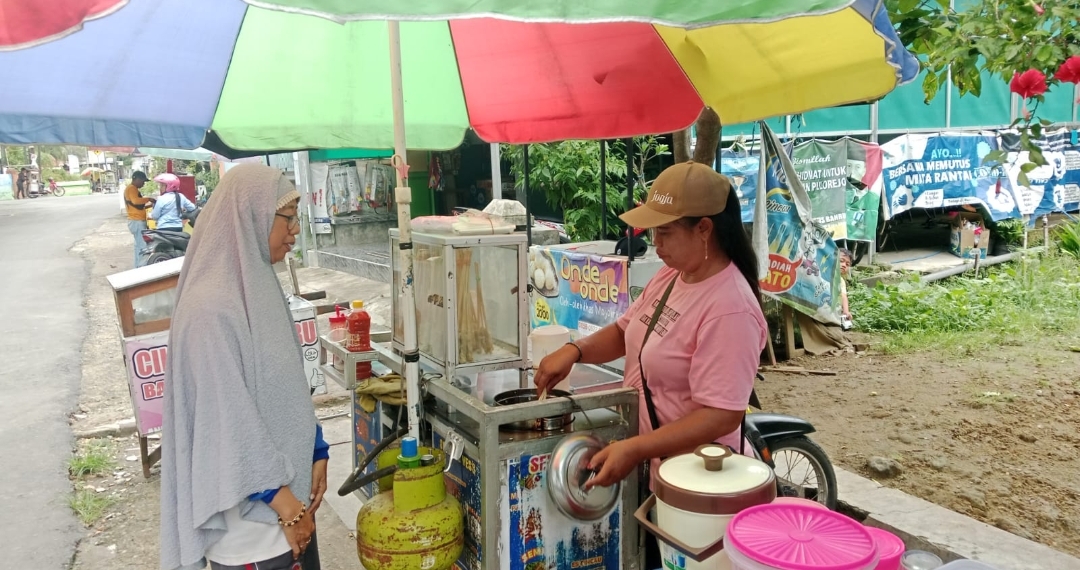 Harga LPG 3 Kg Naik, Pedagang Kaki di Kota Mojokerto Resah