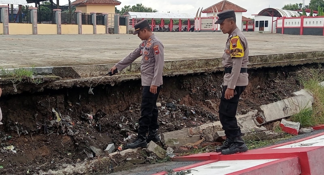 Fakta Menarik di Balik Robohnya Pagar Pasar Hewan Sumberlawang Sragen
