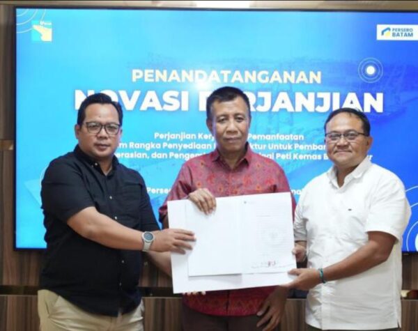 BP Batam Teken Perjanjian Novasi untuk Optimalkan Terminal Peti Kemas Batu Ampar