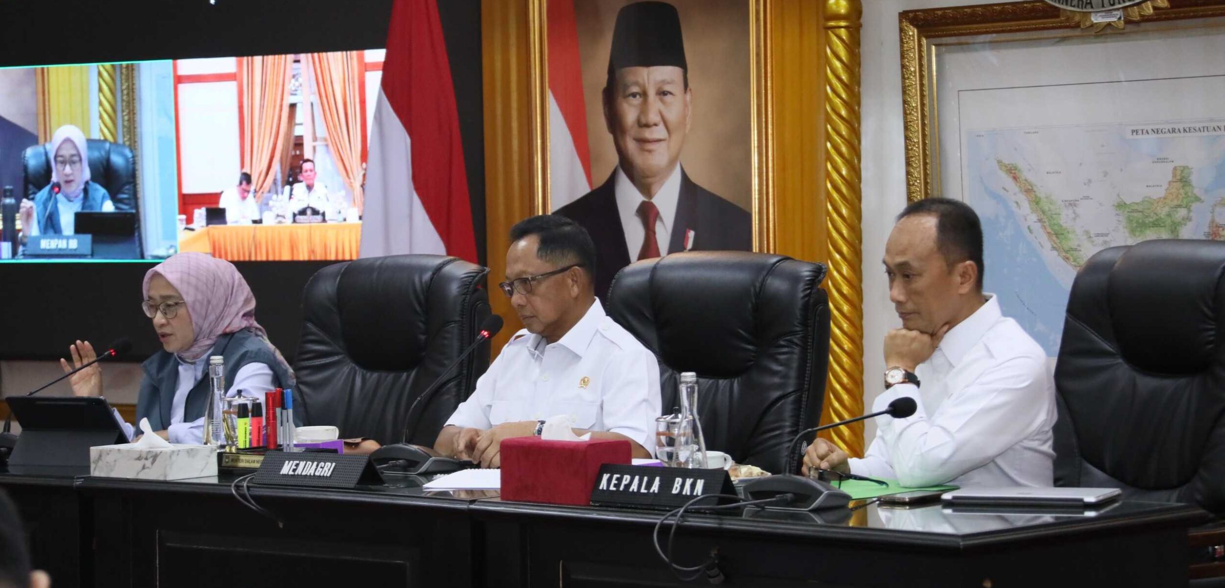 f5df2653babdc85fe5bac57e1d7a1f70 1 f5df2653babdc85fe5bac57e1d7a1f70