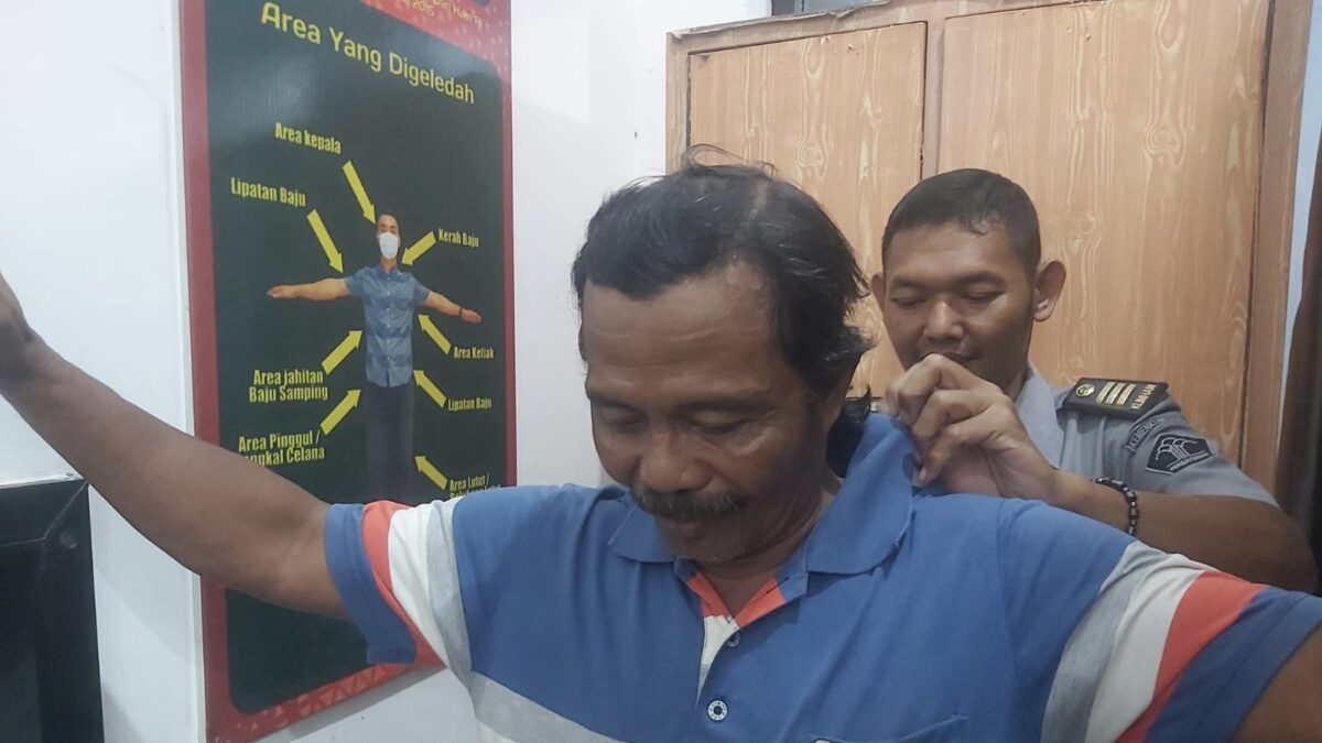 16E4ED78 BB23 4F02 AB17 640ADA385A5F