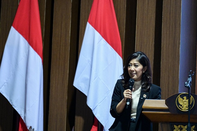 573EE21A 3CE1 4AC3 9099 6A59DD3B0C10