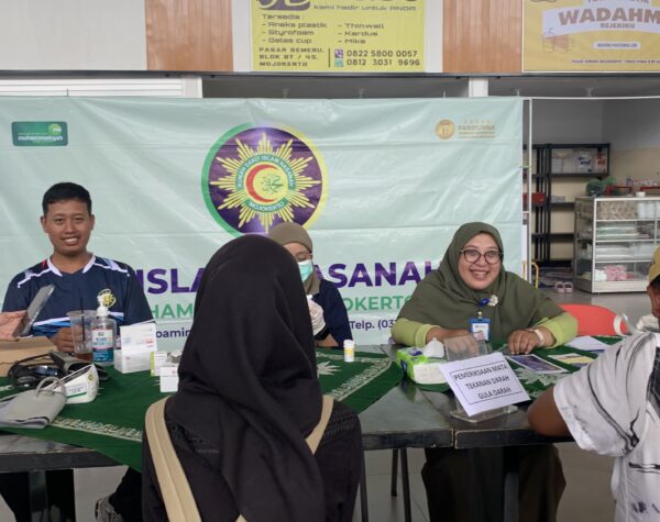 Pemeriksaan Kesehatan Gratis Meriahkan Soft Launching Pasar Semeru