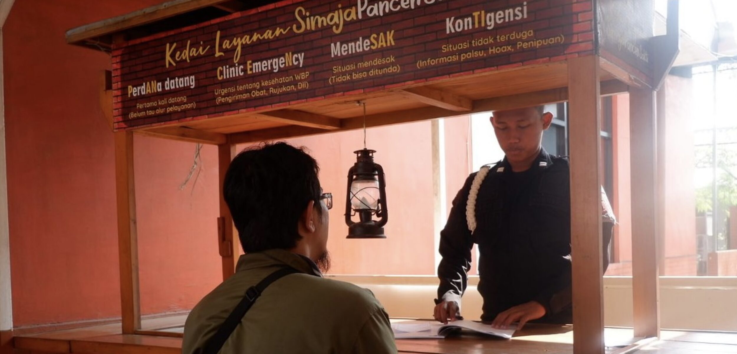 E2B12F9D E3D4 4DAA AEBF 94A8FBD03A4E