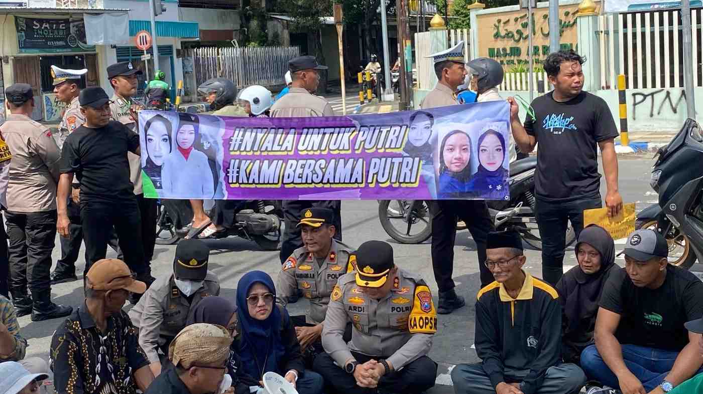 EF6055C3 DFE1 4BB5 A2C8 785AC7224AB2